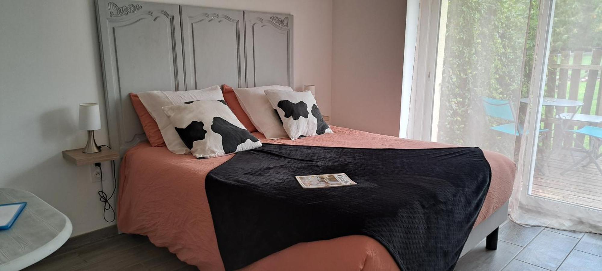 La Bergerie Du Mesnil Bed & Breakfast Livry  ภายนอก รูปภาพ